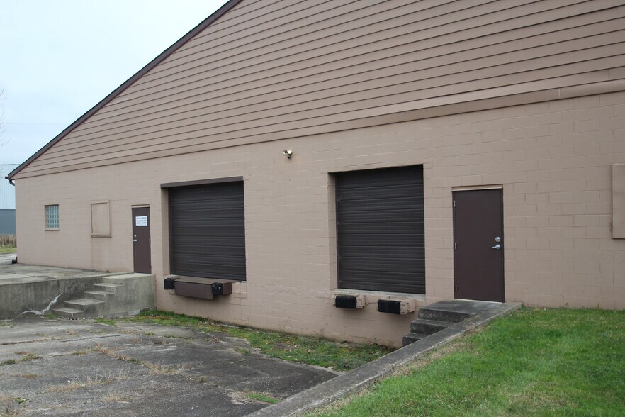 More Photos Of 924 Seville Rd, Wadsworth Warehouse For Sale