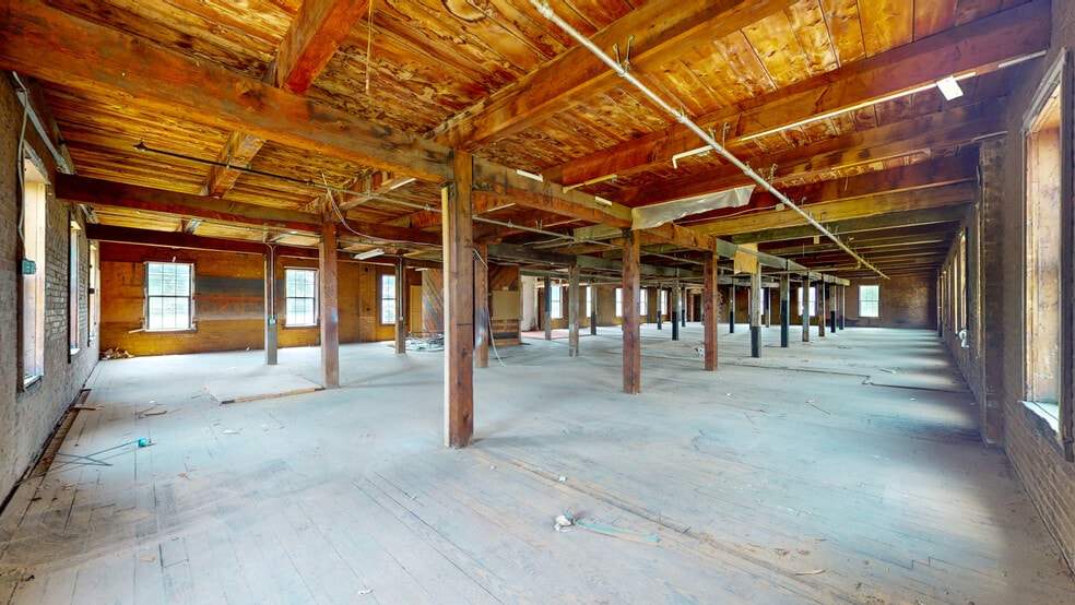 More Photos Of 35 Oakland St, Manchester Warehouse For Sale