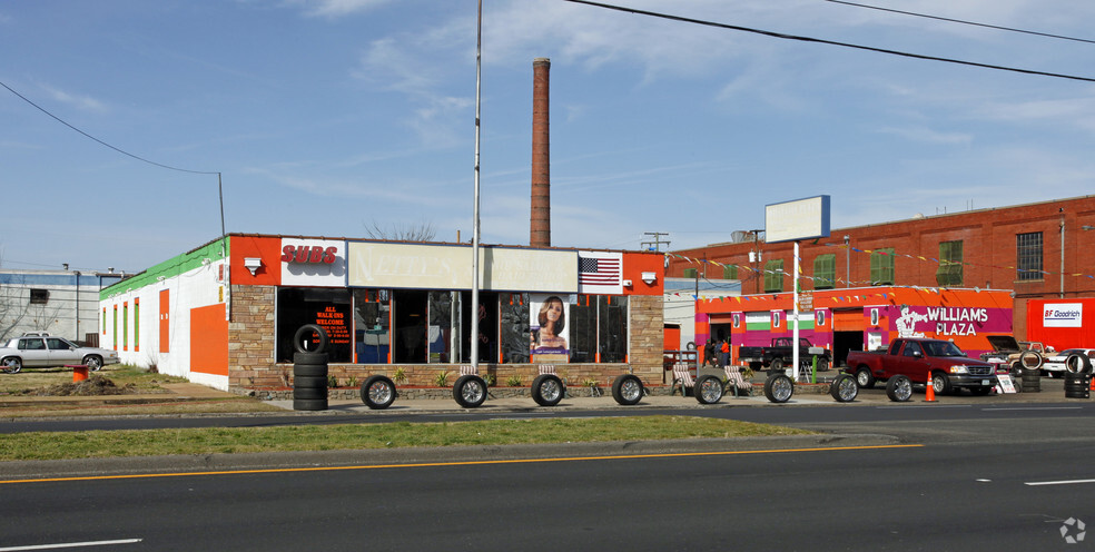 Primary Photo Of 812-816 Richmond Hwy, Richmond Auto Repair For Lease