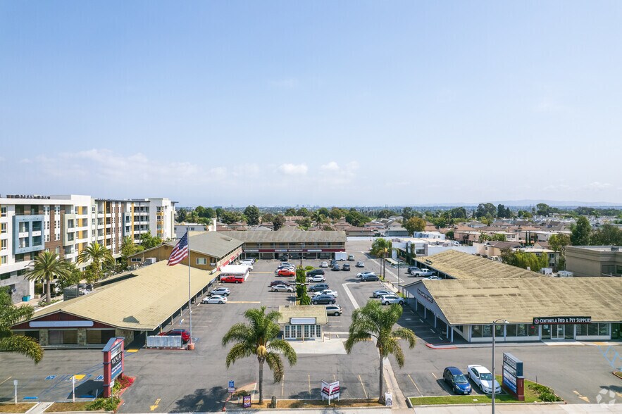 More Photos Of 18582 Beach Blvd, Huntington Beach Unknown For Lease