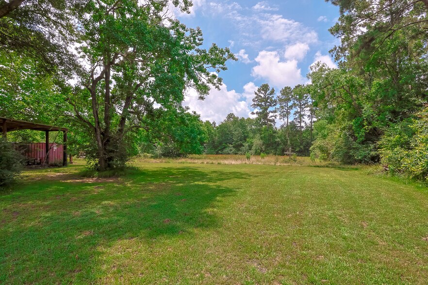 More Photos Of 211 Brantley Ln, Magnolia Apartments For Sale