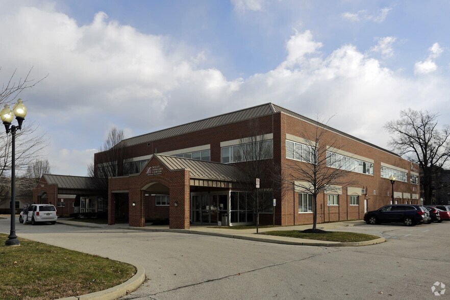 More Photos Of 8400 E Roosevelt Blvd, Philadelphia Medical For Sale