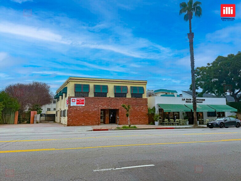 More Photos Of 13047 Ventura Blvd, Studio City Office For Sale