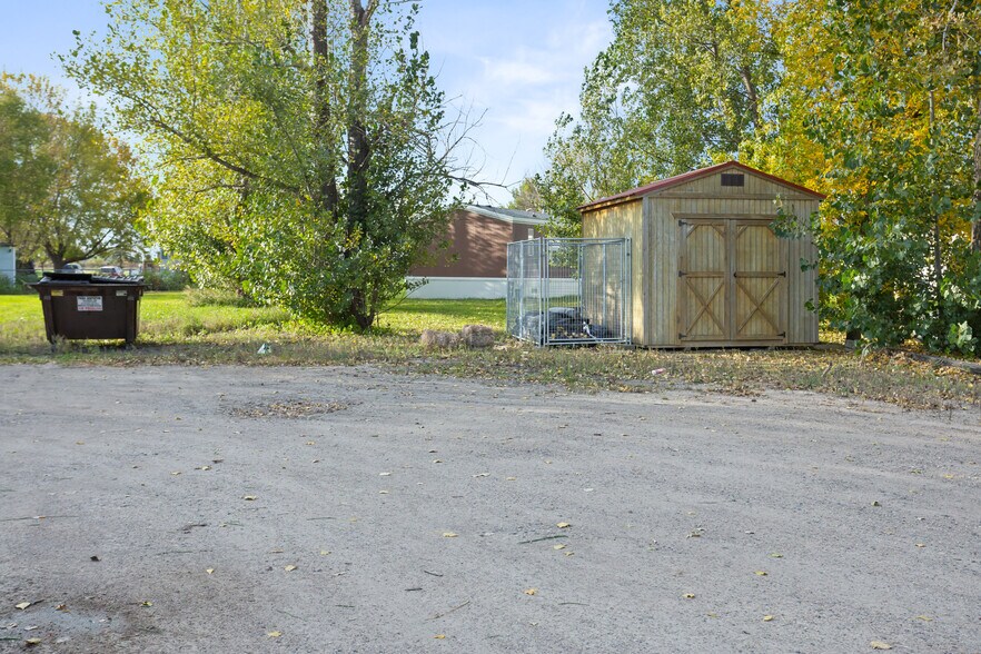 More Photos Of 205 1st St SW, Glyndon Restaurant For Sale