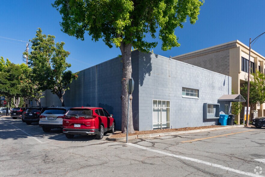 More Photos Of 705 Oak Grove Ave, Menlo Park Medical For Lease
