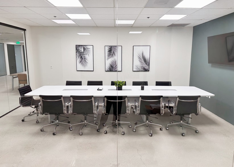 More Photos Of 1964 Westwood Blvd, Los Angeles Coworking Space