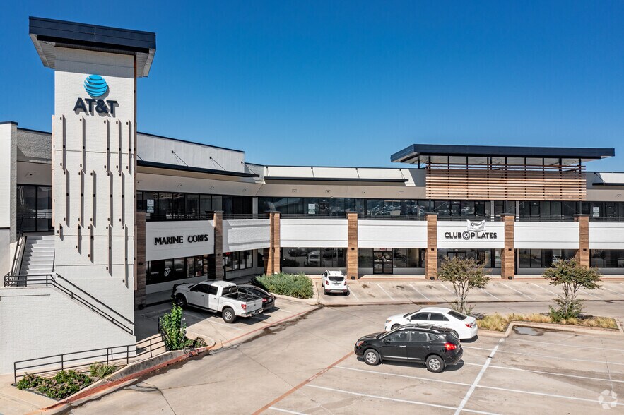 More Photos Of 4100-4160 S Cooper St, Arlington Freestanding For Lease