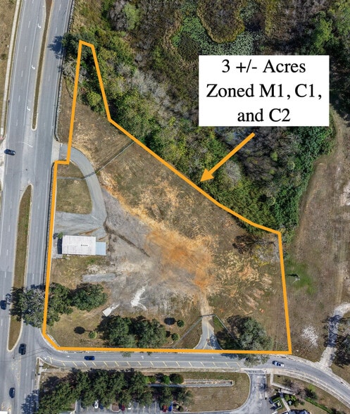 More Photos Of 1033 Hooks St, Clermont Warehouse For Sale