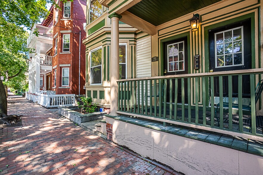 More Photos Of 75 Sherman St, Portland Apartments For Sale