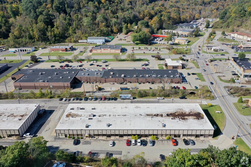 More Photos Of 3251-3253 Old Frankstown Rd, Pittsburgh Warehouse For Lease