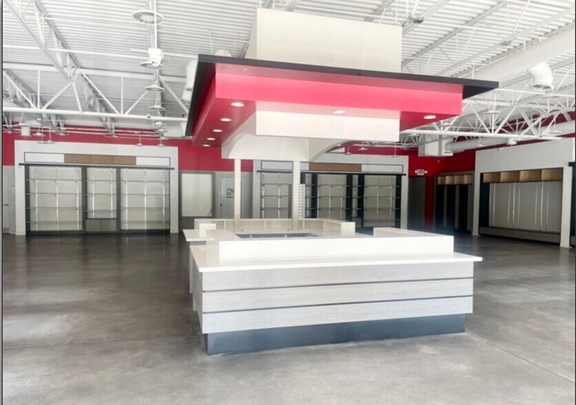 More Photos Of 5248 N Henry Blvd, Stockbridge Unknown For Lease