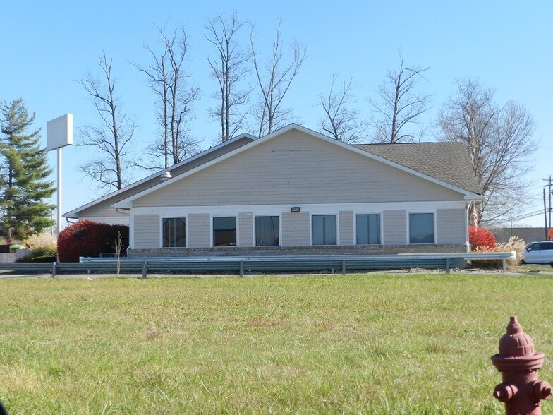 More Photos Of 3088 Angel Dr, Bethel Medical For Sale