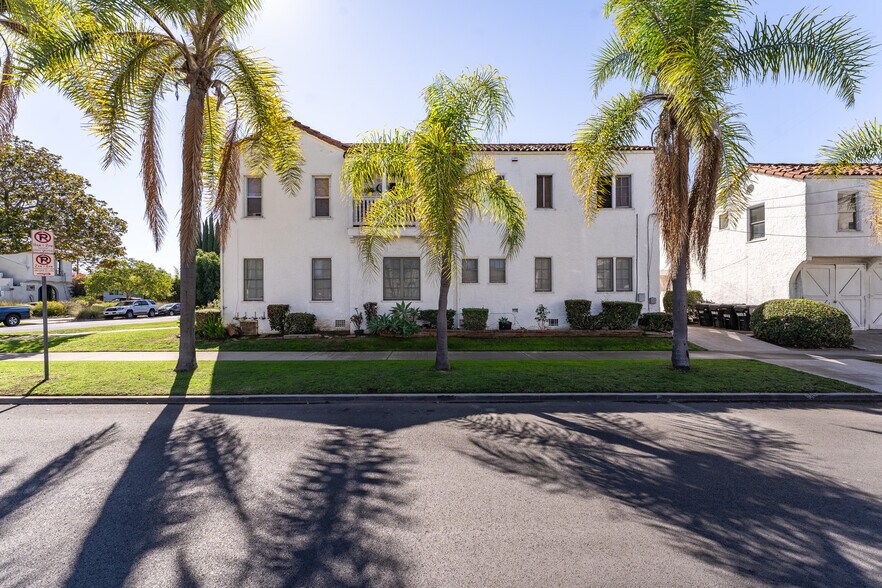 More Photos Of 1601-16031/2 S Hayworth Ave, Los Angeles Apartments For Sale