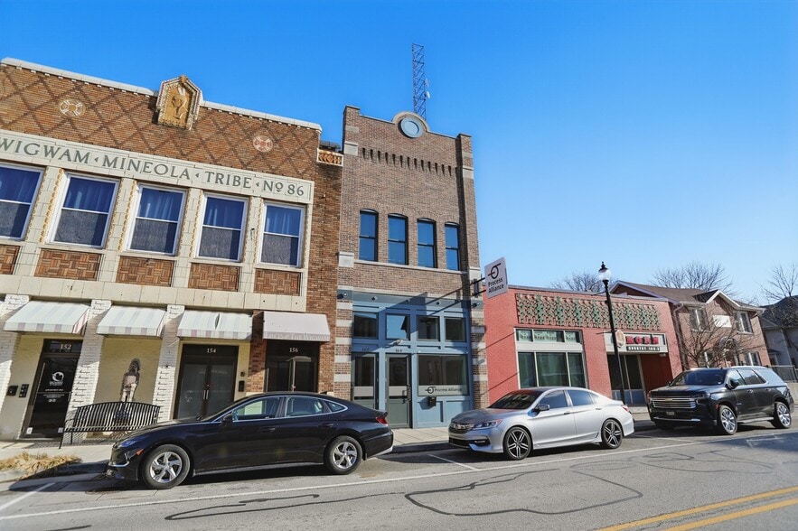 More Photos Of 164 E Jefferson St, Franklin Office For Sale