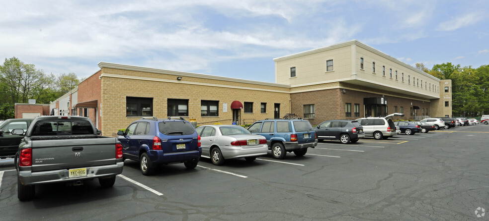 Primary Photo Of 41 Pine St, Rockaway Manufacturing For Lease