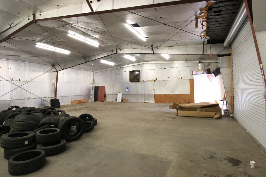 More Photos Of 5827 Star Ln, Houston Warehouse For Sale