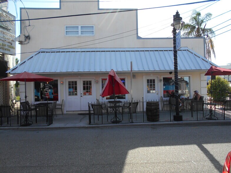 More Photos Of 530 Athens St, Tarpon Springs General Retail For Sale