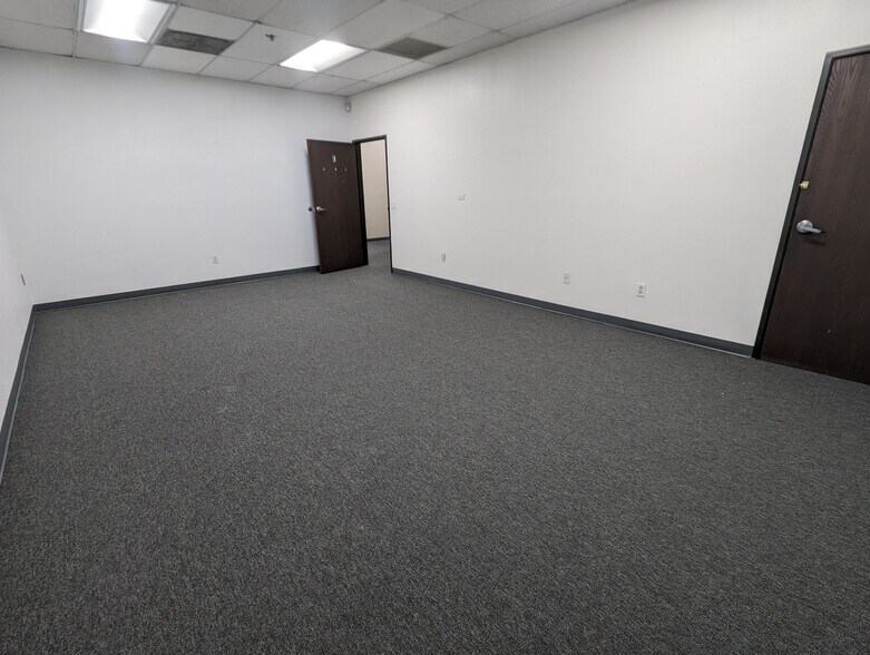 More Photos Of 14632 E Nelson Ave, City Of Industry Warehouse For Lease