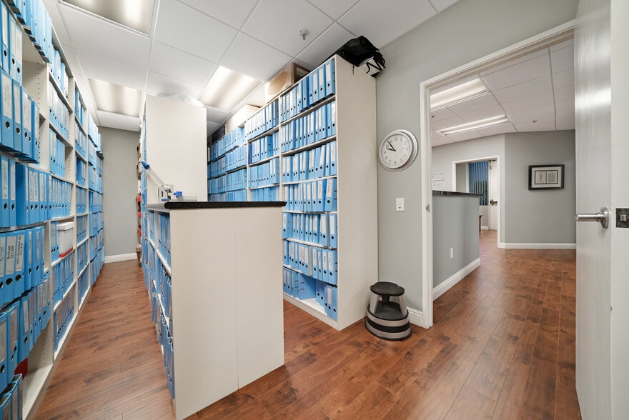 More Photos Of 6B Liberty, Aliso Viejo Office For Sale