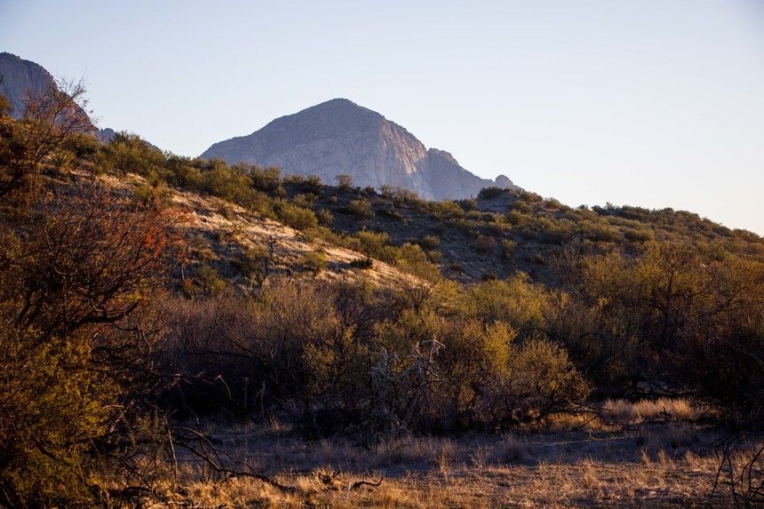 More Photos Of 13500 N Oracle Rd, Tucson Specialty For Sale