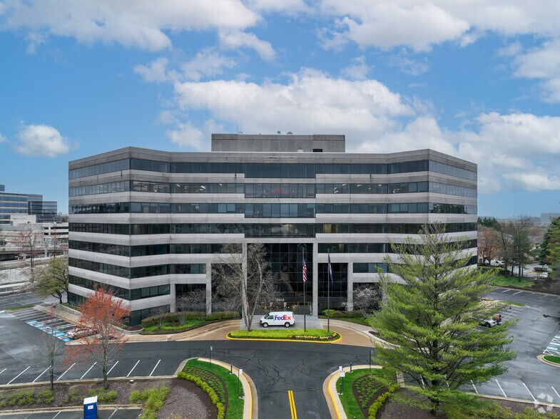 Primary Photo Of 12015 US 50, Fairfax Office For Lease