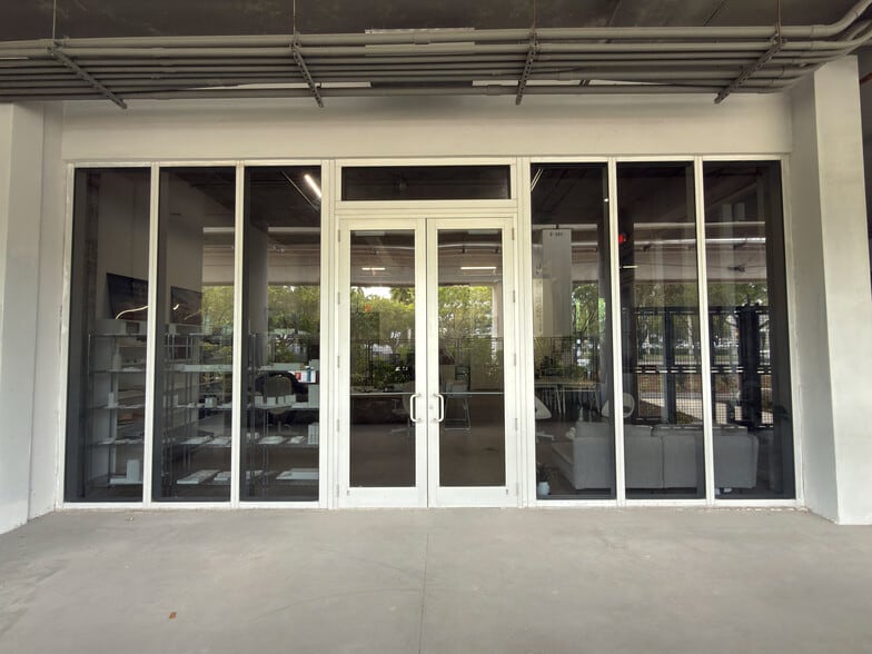 More Photos Of 2900 SW 28th Ln, Miami Apartments For Lease