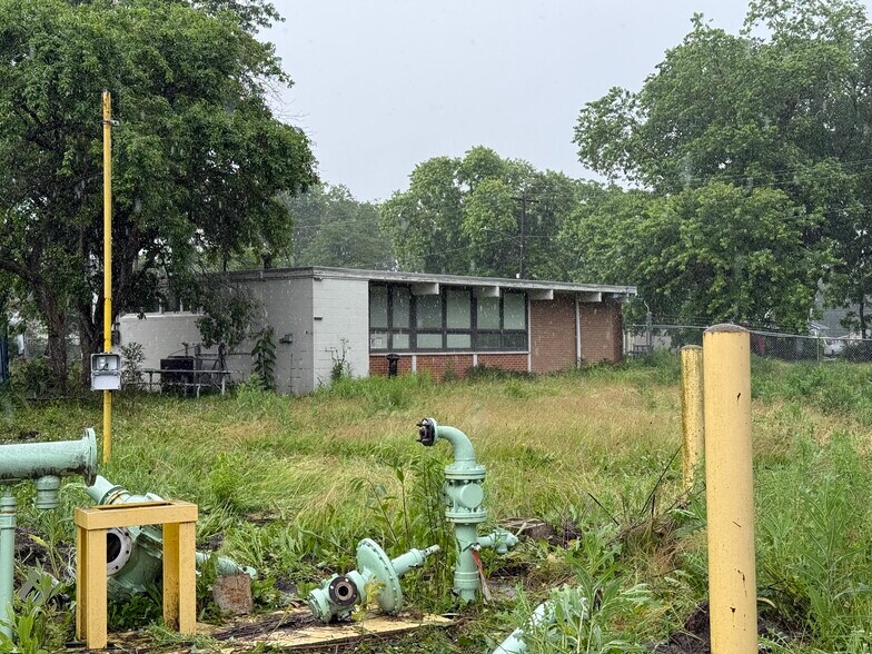 More Photos Of 7445 Mentz Rd, Franklin Land For Sale