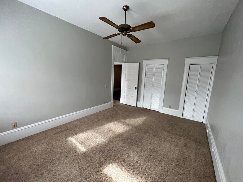 More Photos Of 42-44 W High St, Springfield Apartments For Sale