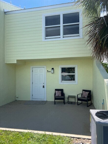 More Photos Of 1000 Shorewinds Dr, Hutchinson Island Apartments For Sale
