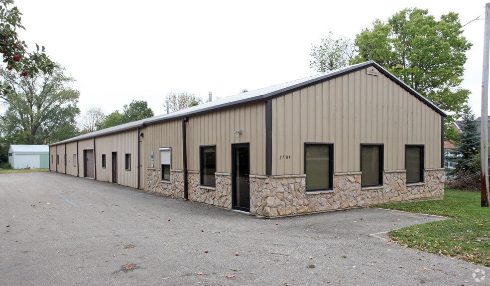 More Photos Of 5704 Avery Rd, Dublin Warehouse For Lease