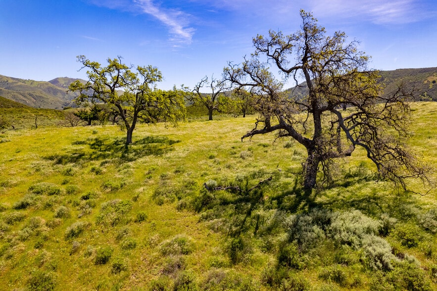 More Photos Of 0 Marr Ranch rd, Simi Valley Land For Sale