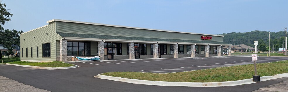 Primary Photo Of 4310 London Road, Eau Claire General Retail For Lease