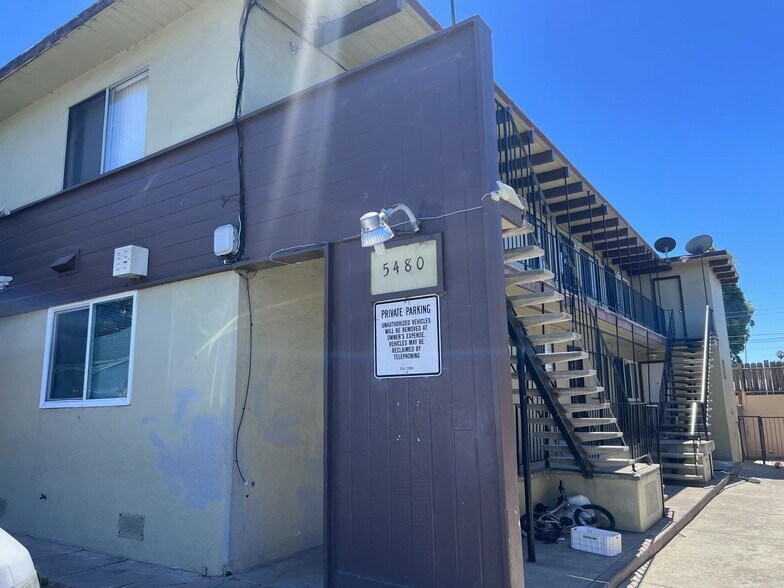 More Photos Of 5480 Shasta Ave, San Pablo Apartments For Sale