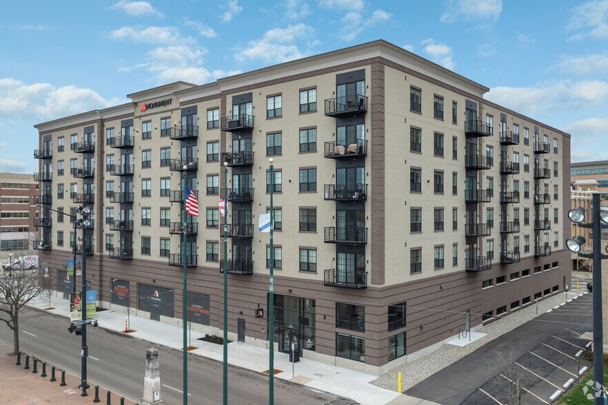 Primary Photo Of 140 E Monument Ave, Dayton Apartments For Lease