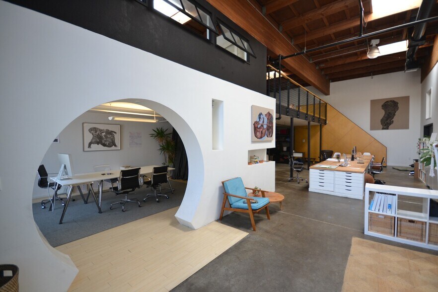 More Photos Of 1308 9th St, Berkeley Warehouse For Lease