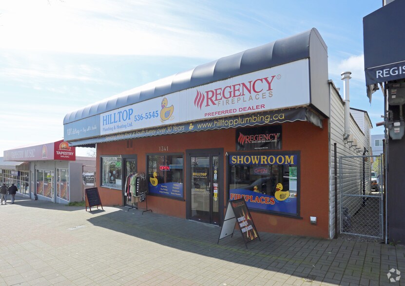 Primary Photo Of 1341-1342 Johnston Rd, White Rock General Retail For Sale