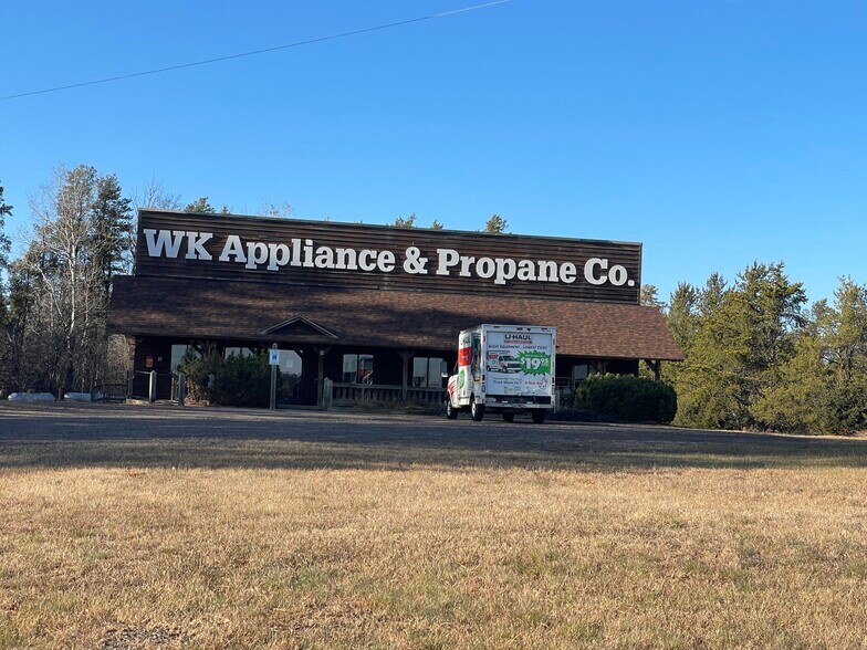 More Photos Of 16288 W Stress Rd, Hayward Showroom For Sale