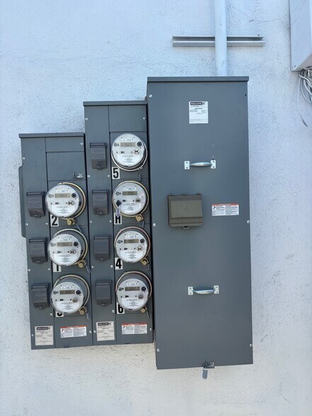 More Photos Of , Anaheim Multifamily For Sale