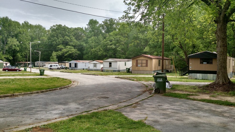 More Photos Of 340 Towler St, Monroe Manufactured Housing Mobile Home Park For Sale