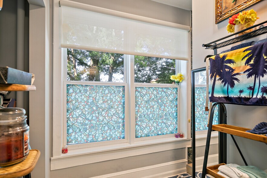 More Photos Of 56 Grove Ave, Saint Augustine Restaurant For Sale