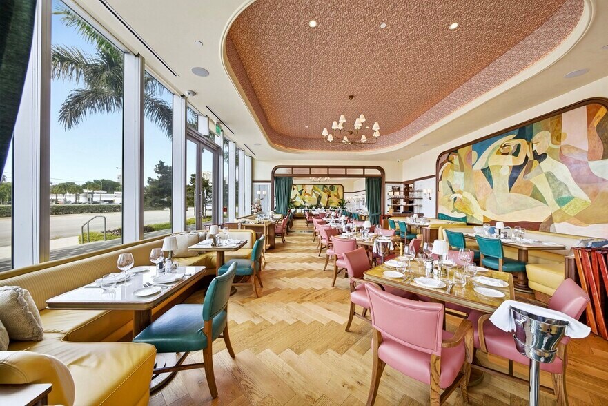 More Photos Of 4 OASIS Hallandale, 1006 E Hallandale Beach, Hallandale Beach Restaurant For Sale