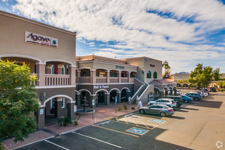 More Photos Of 8370 E Via De Ventura, Scottsdale Office For Lease