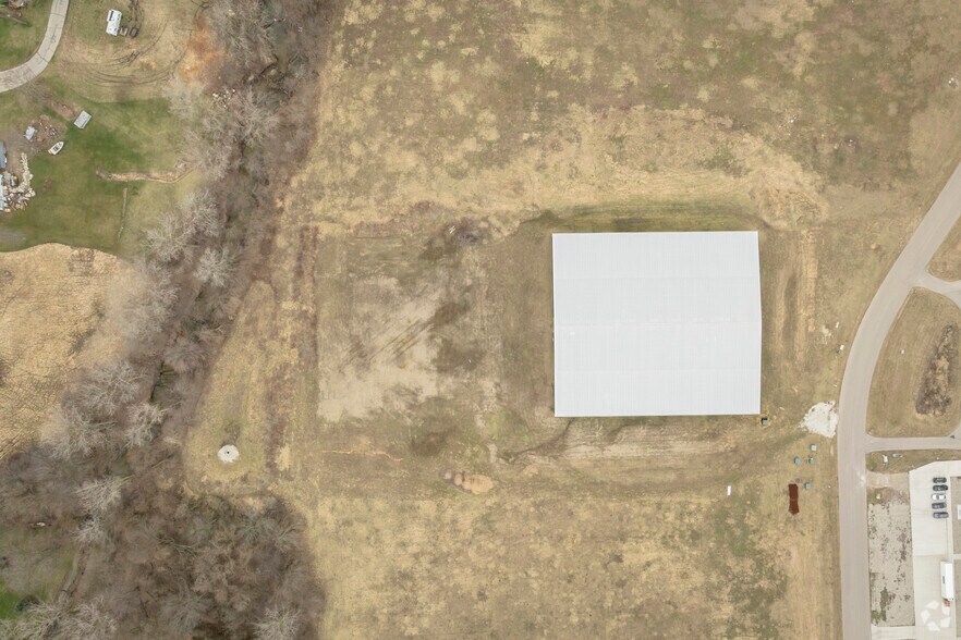 More Photos Of 300 Hammontree Dr, Morenci Warehouse For Sale