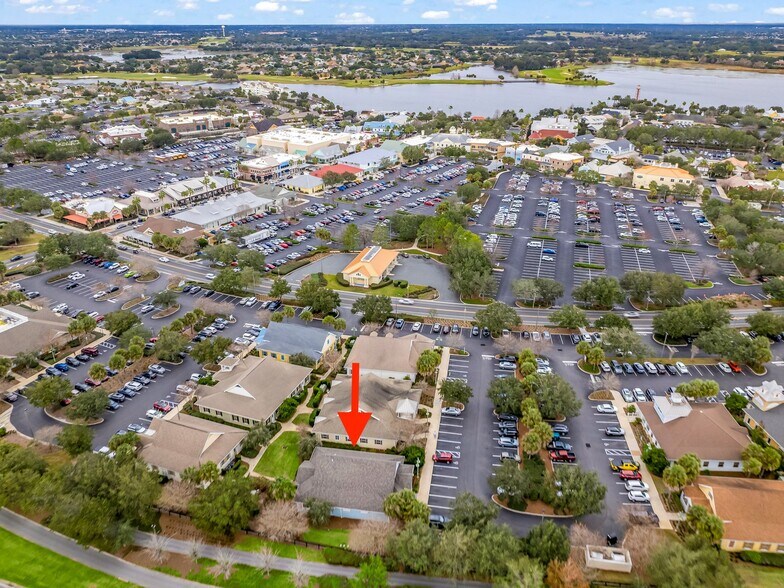 More Photos Of 910 Old Camp Rd, Lady Lake Medical For Sale