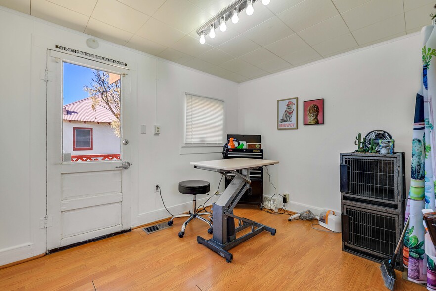 More Photos Of 620 E Beale St, Kingman Office Residential For Sale