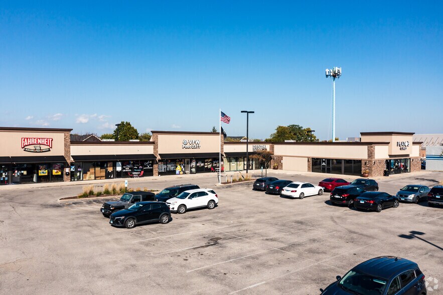 More Photos Of 130-156 E Army Trail Rd, Glendale Heights Storefront For Sale