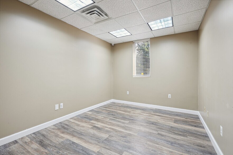 More Photos Of 200 South St, New Providence Medical For Sale