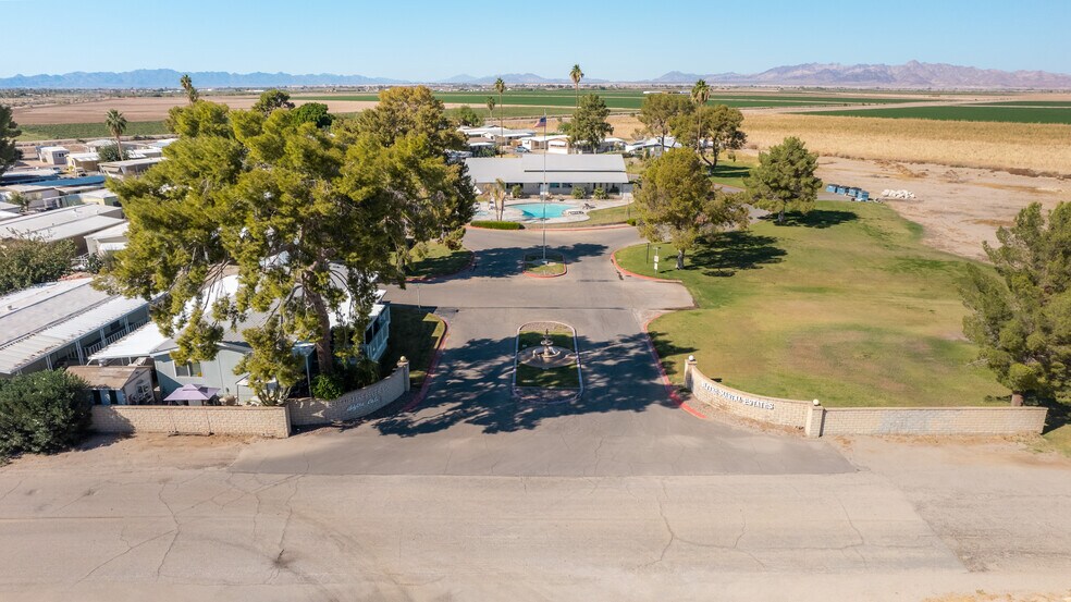 More Photos Of 251 S Colorado River Rd, Blythe Manufactured Housing Mobile Home Park For Sale