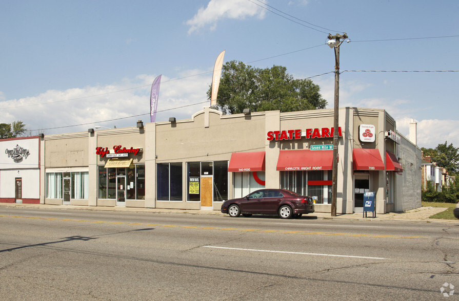 Primary Photo Of 7100-7114 W 7 Mile Rd, Detroit Storefront For Lease