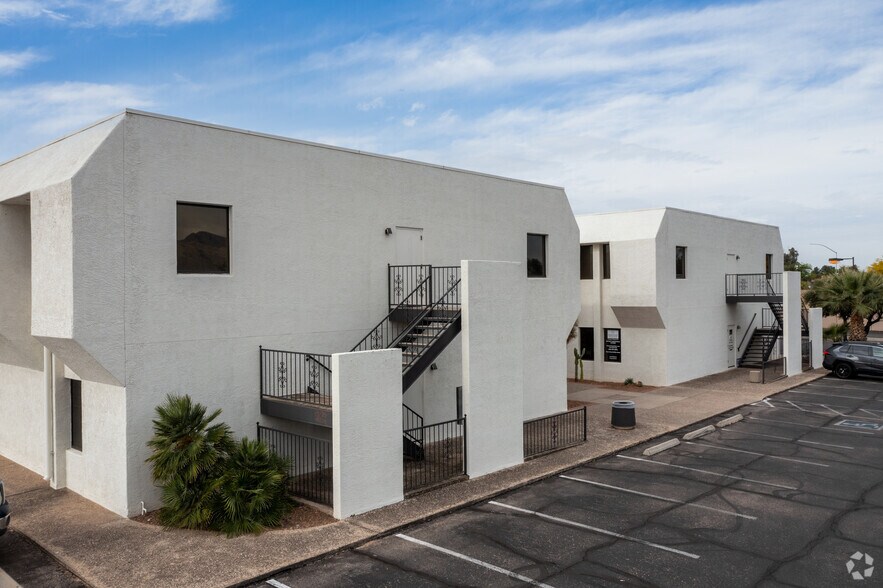 Primary Photo Of 2500 N Pantano Rd, Tucson Office Residential For Lease
